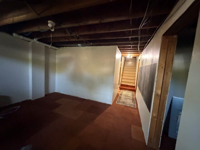 Building Photo - 329 Miles Ave