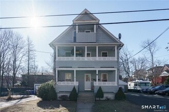Building Photo - 11 Addison St