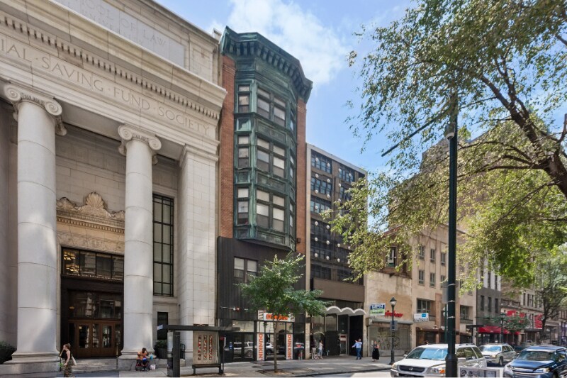 Primary Photo - 1204 Chestnut St