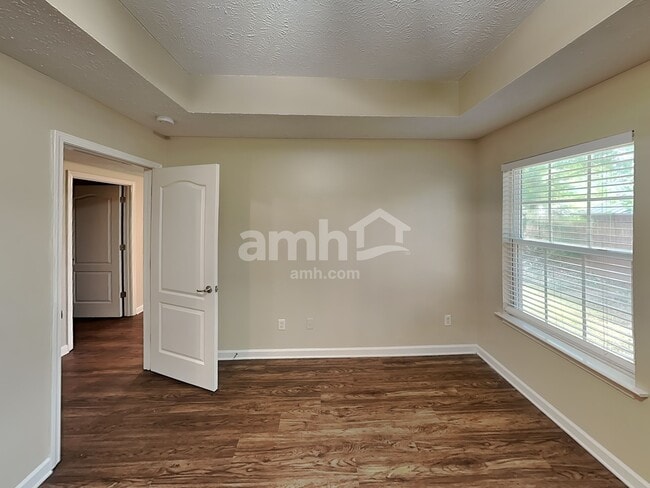 Building Photo - 426 Tulane Ct