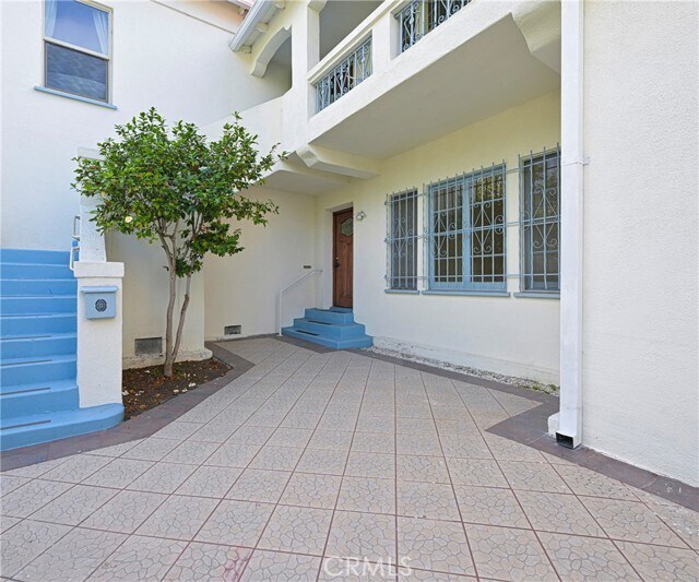 Building Photo - 1119 S Crescent Heights Blvd