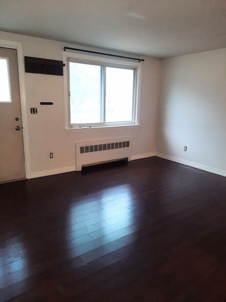 Building Photo - 48 Fottler Rd