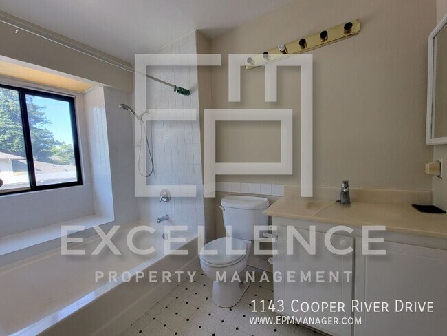 Building Photo - 1143 Cooper River Dr