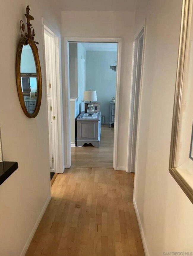 Building Photo - 2609 Pico Pl