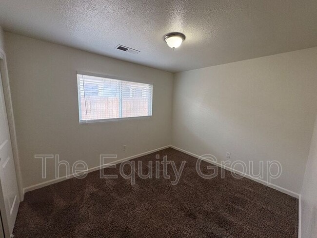 Building Photo - 300 N Lane St