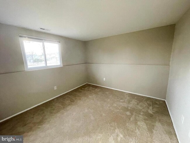 Building Photo - 625 Glynita Cir