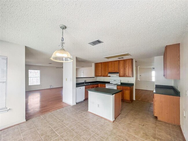 Building Photo - 12951 Dionysus Dr