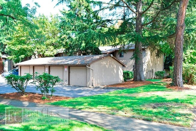 Building Photo - 20125 SW Tualatin Valley Hwy