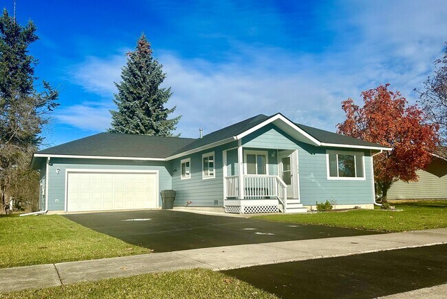 Building Photo - New remodeled Kalispell Home