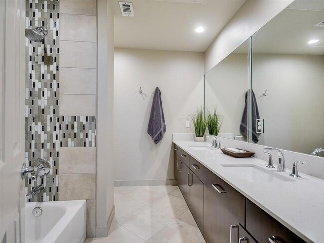 Building Photo - 2918 Ranch Rd 620 N