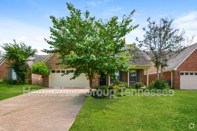Building Photo - 8499 Highland Glen Cir S