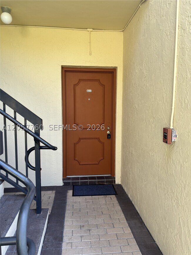 Building Photo - 7965 SW 86th St