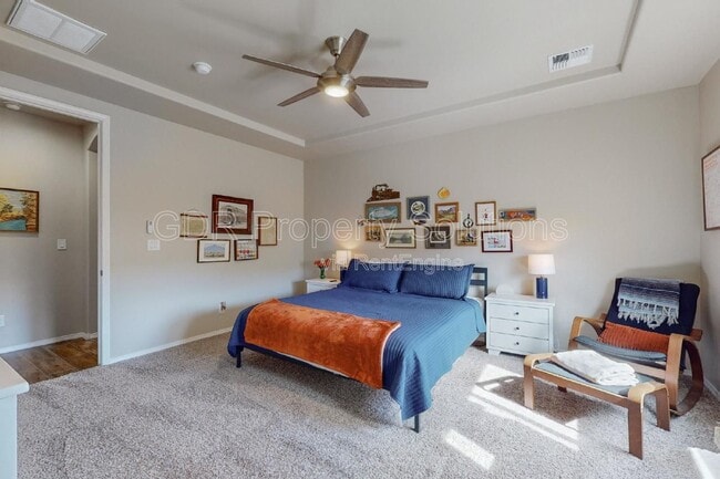 Building Photo - 450 Michael Ave SW