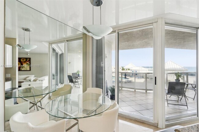 Building Photo - 16711 Collins Ave