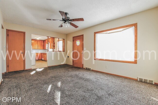 Building Photo - 2 br, 2 bath House - 4713 S. 53rd St