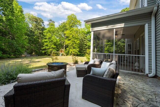 Building Photo - 167 Old Millstone Landing Ln