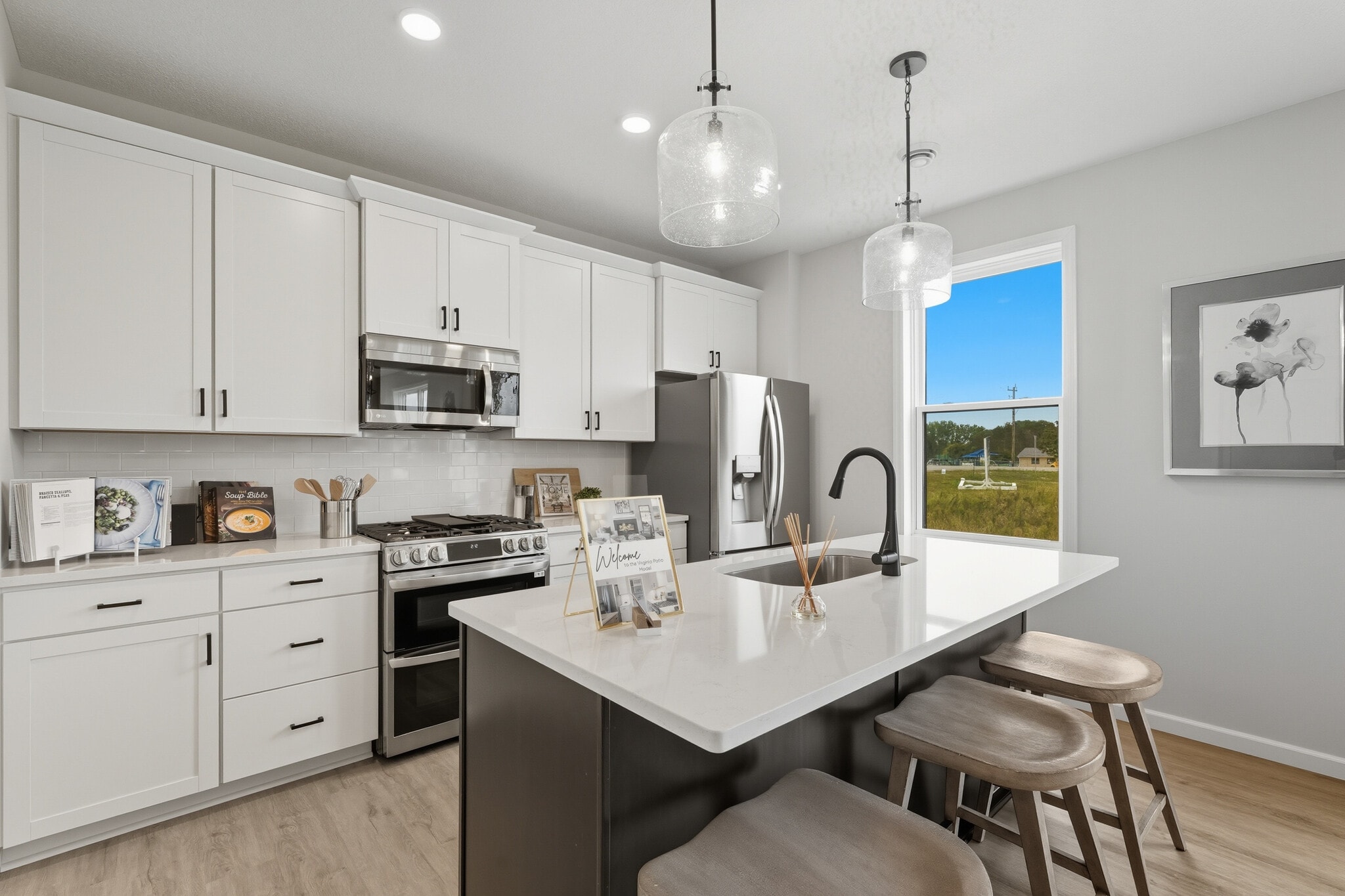 Building Photo - 3472 Knightsbridge Trl N