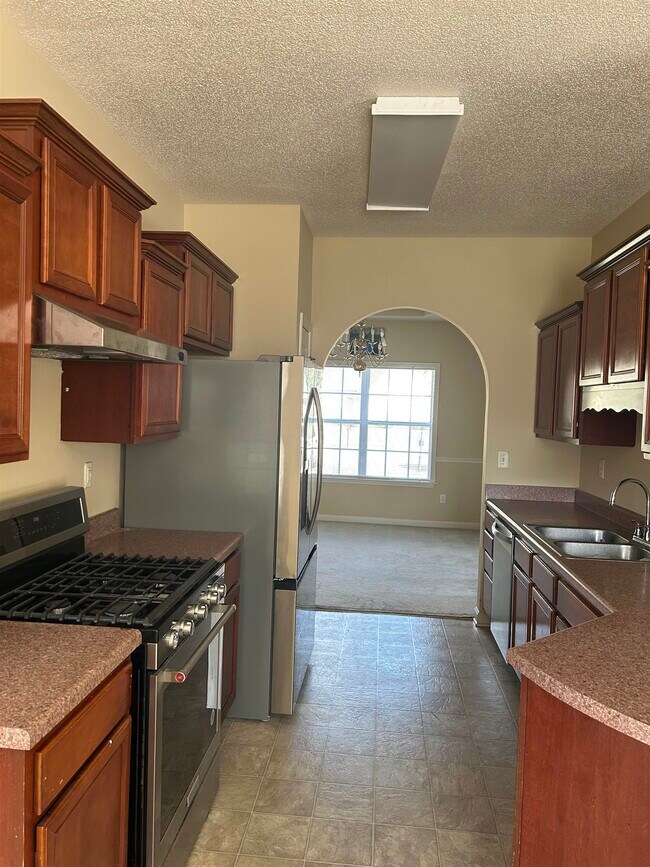 Building Photo - 8516 Boothes Ridge Dr