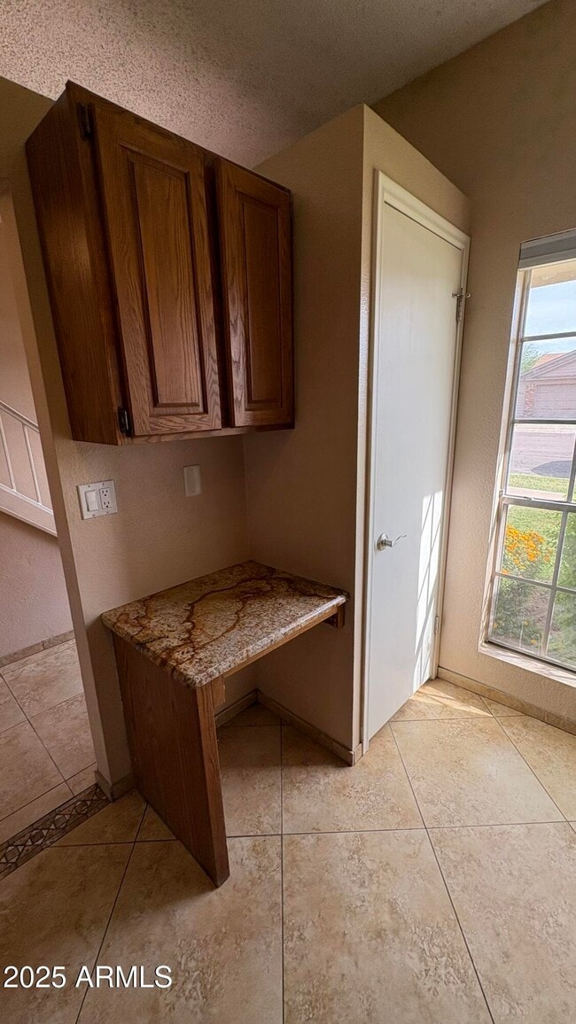 Building Photo - 18626 N 33rd Dr