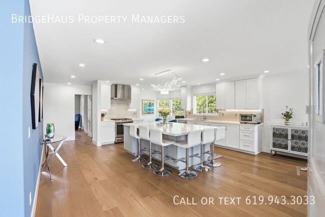 Building Photo - 3266 Goldfinch St