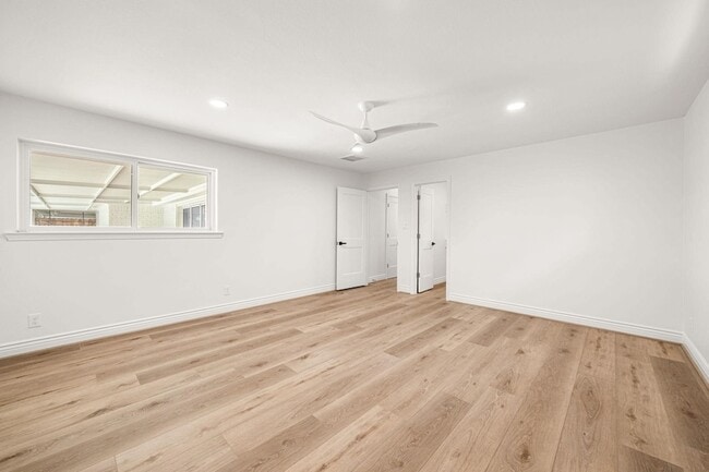 Building Photo - 10115 Moorberry Ln