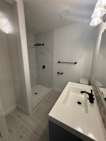 Building Photo - 409 Pecan Grove Dr