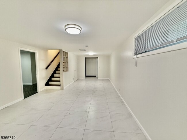 Building Photo - 53 Pine Grove Rd