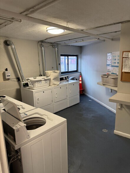 Building Photo - 15 Walbridge St