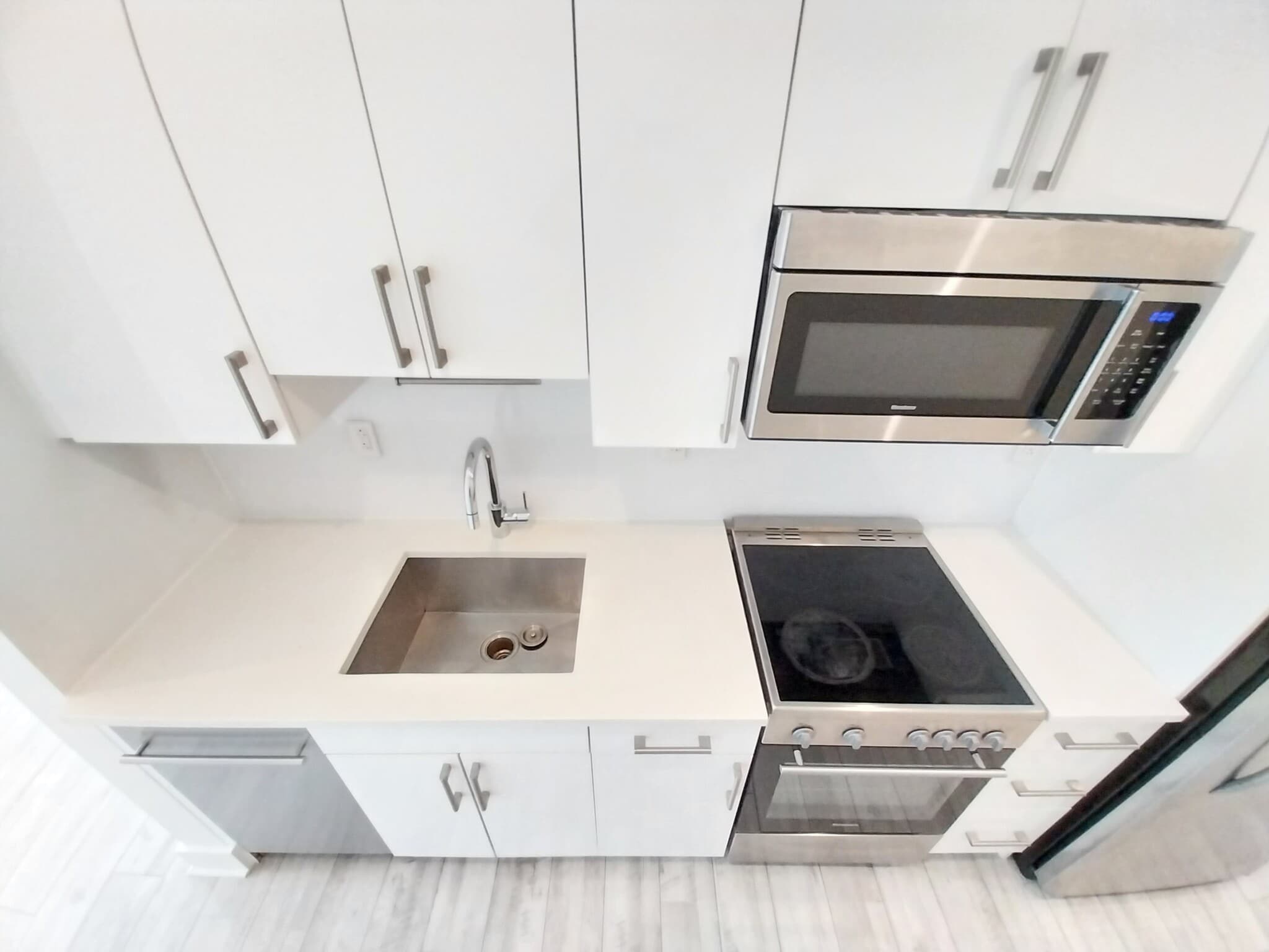 Building Photo - 1169 Hope St