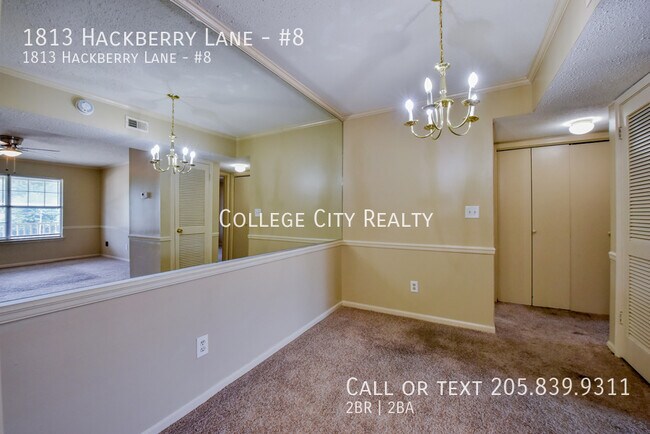 Building Photo - 1813 Hackberry Ln