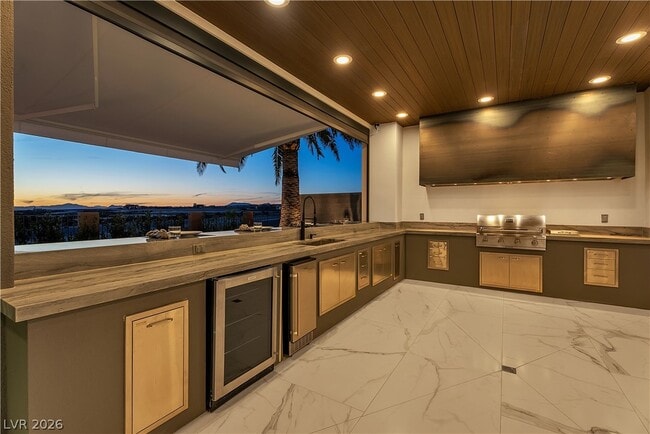 Building Photo - 3266 S Spg Mountain Blvd