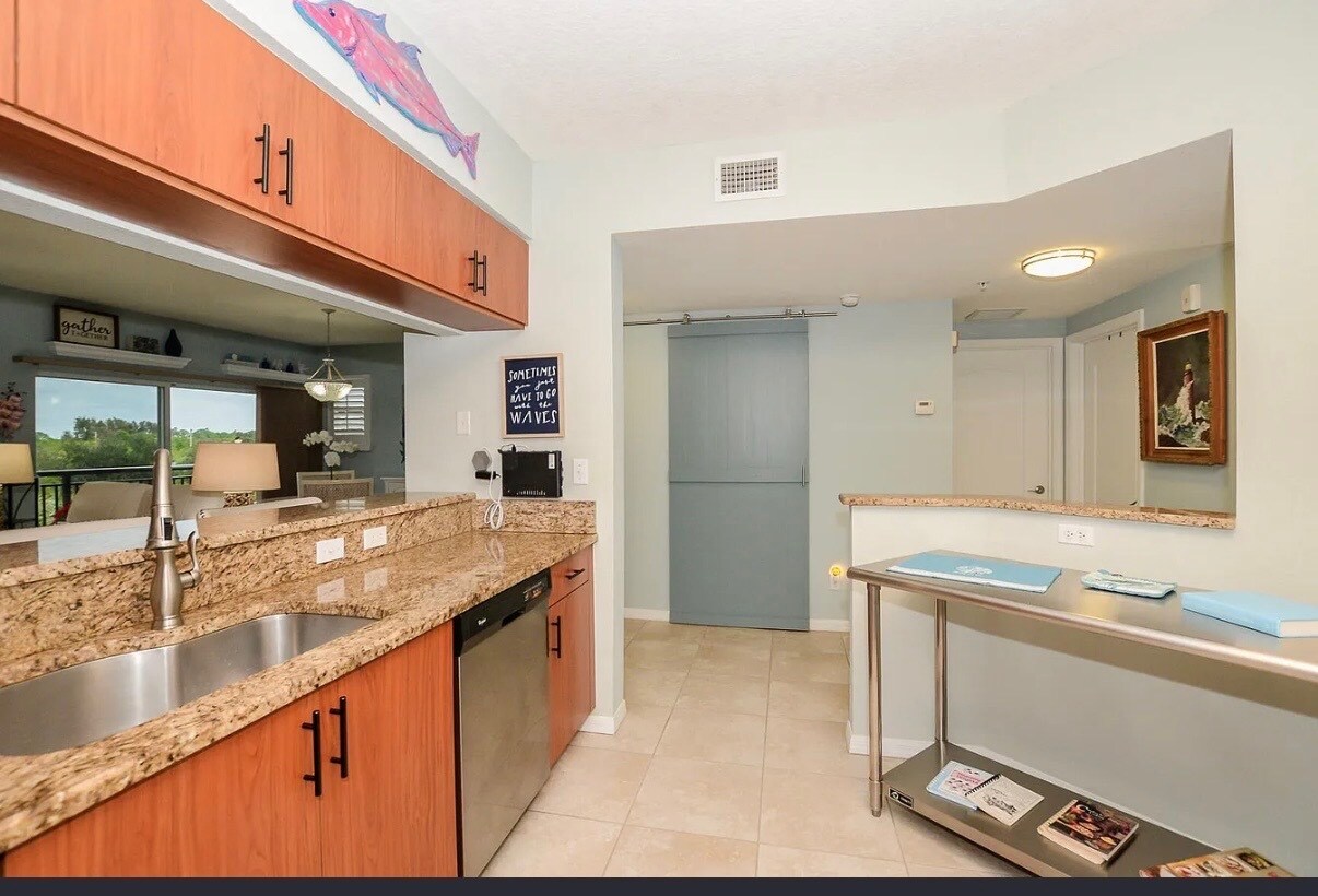 Building Photo - 4190 Gator Greens Way