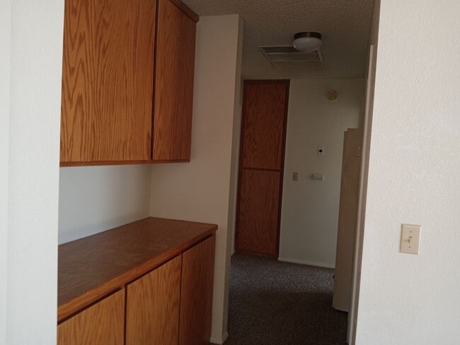 Building Photo - Another Great Listing from Libby's Realty