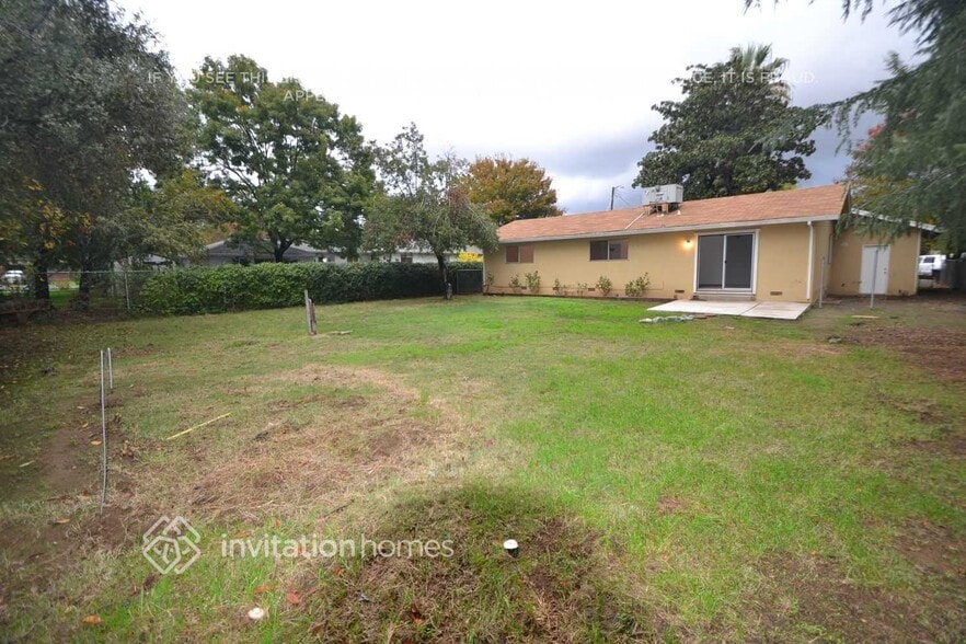 Building Photo - 6837 9th Ave