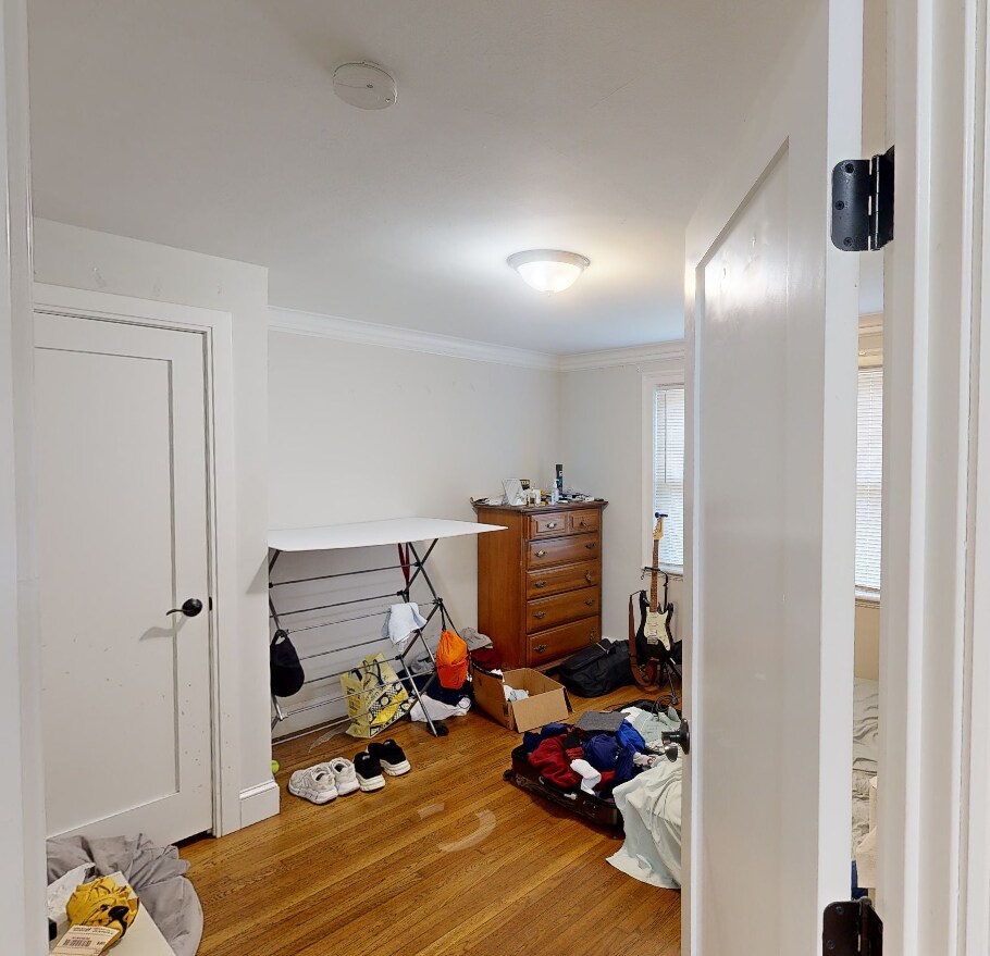 Building Photo - 25 Greycliff Rd