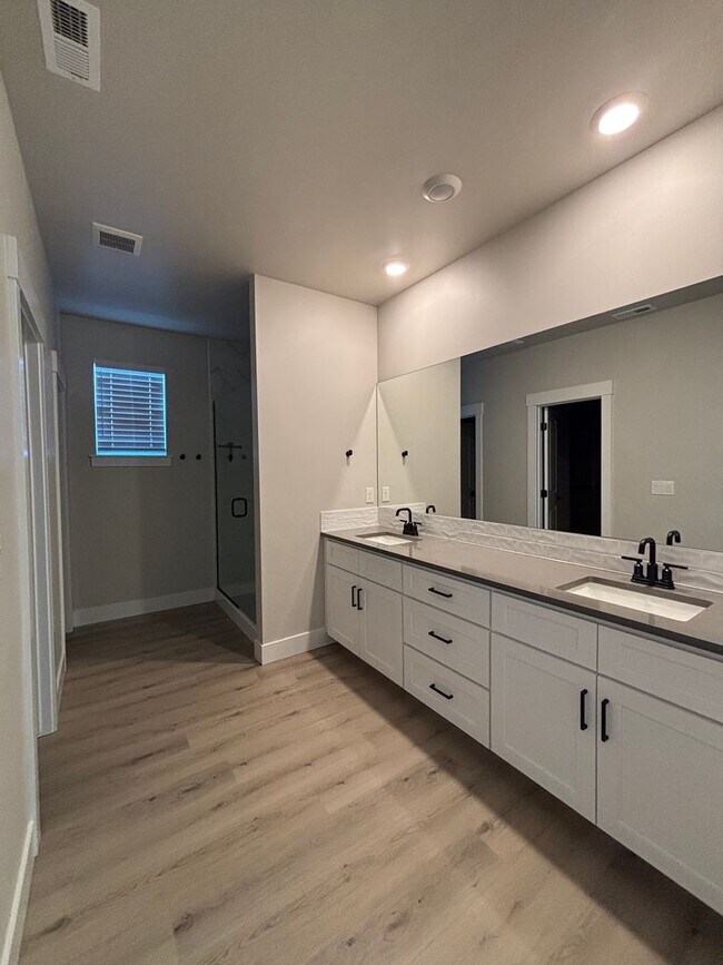 Building Photo - One Month Free! Brand New Single Family Home in Star's newest neighborhood!!!