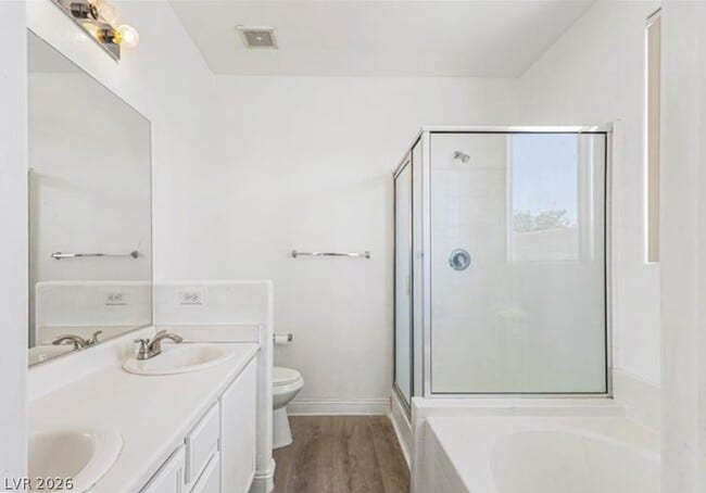 Building Photo - 2520 Bottle Palm Ct
