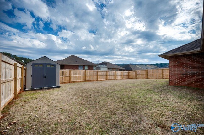 Building Photo - 318 Dovington Dr