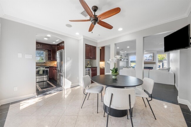 Building Photo - 768 Worthshire St