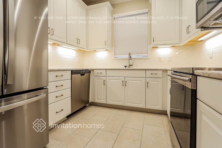 Building Photo - 26313 Limestone Spgs Wy