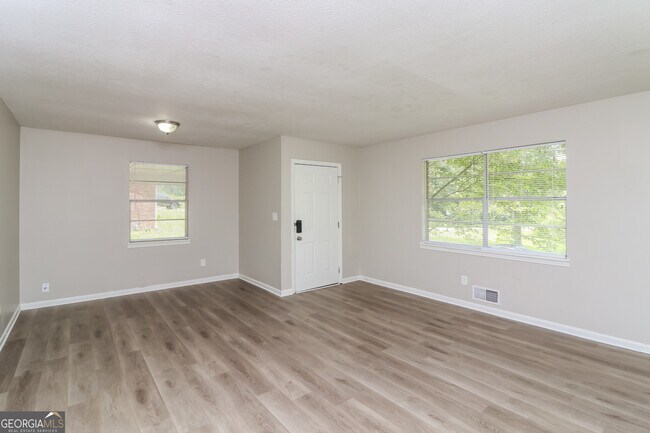 Building Photo - 3974 Wedgewood Ln