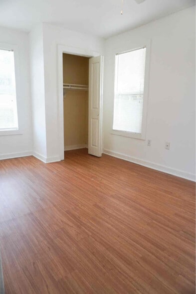 Building Photo - 1842 Elvin Dr