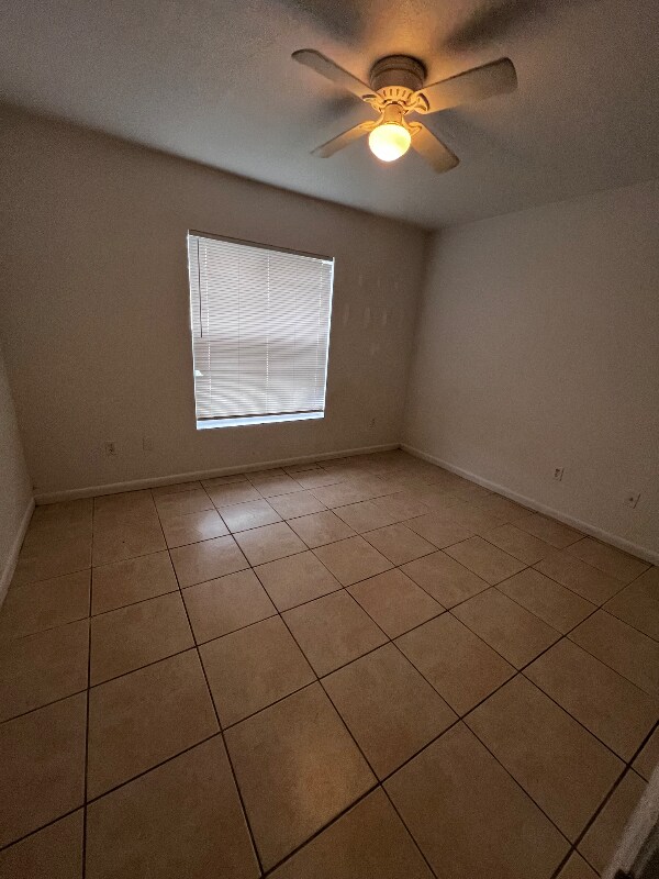 Building Photo - 1311 Emerald Terrace