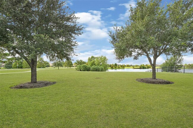Building Photo - 19003 Cove Manor Dr