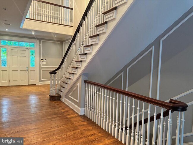 Building Photo - 10856 Patowmack Dr
