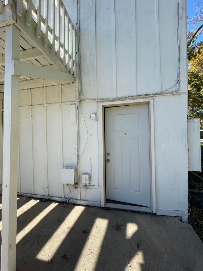 Building Photo - 816 Congress St