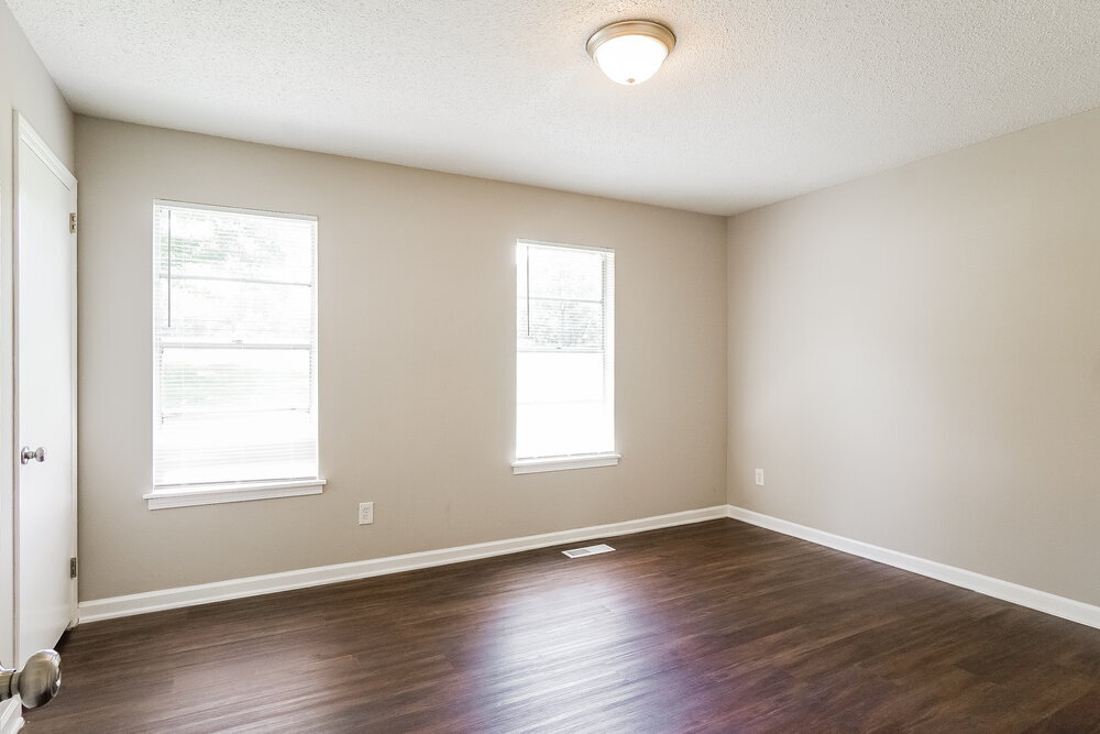 Building Photo - 3248 Larabee Ln