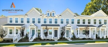 Building Photo - Two bedroom 2 1/2 bath Minutes from downtown Mooresville - SPRING Move In Special