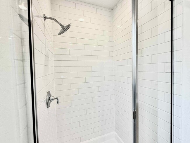 Building Photo - 31425 Moore Rd