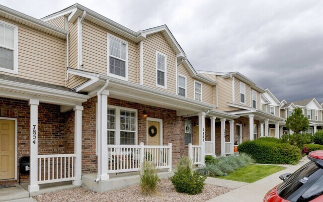 Building Photo - 7860 Sandy Springs Point